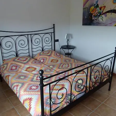 Vista Bonita With Private Pool, 4 Bedrooms, 9 People Villa
