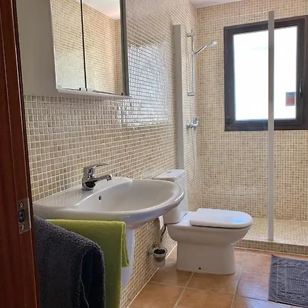 Villa Vista Bonita With Private Pool, 4 Bedrooms, 9 People