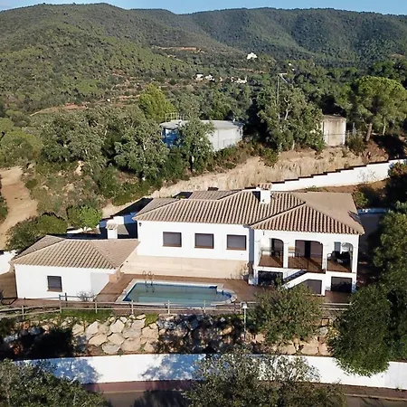 Villa Vista Bonita With Private Pool, 4 Bedrooms, 9 People *